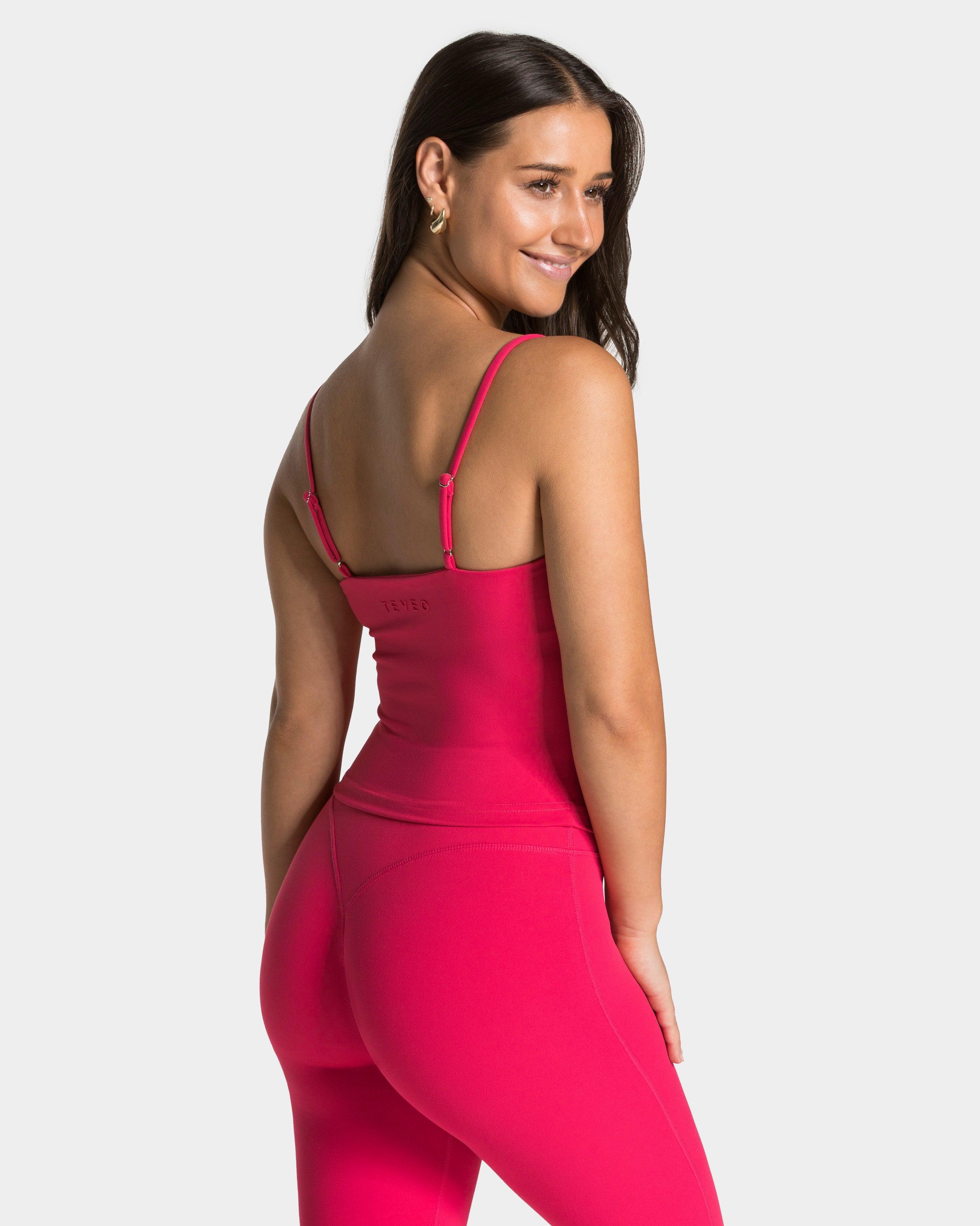 Allrounder Mid Cami Top "Berry"