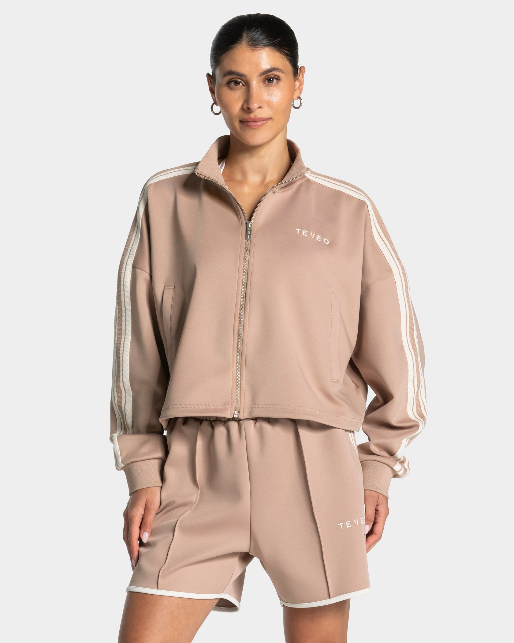 Club Cropped Zip Jacke "Beige"