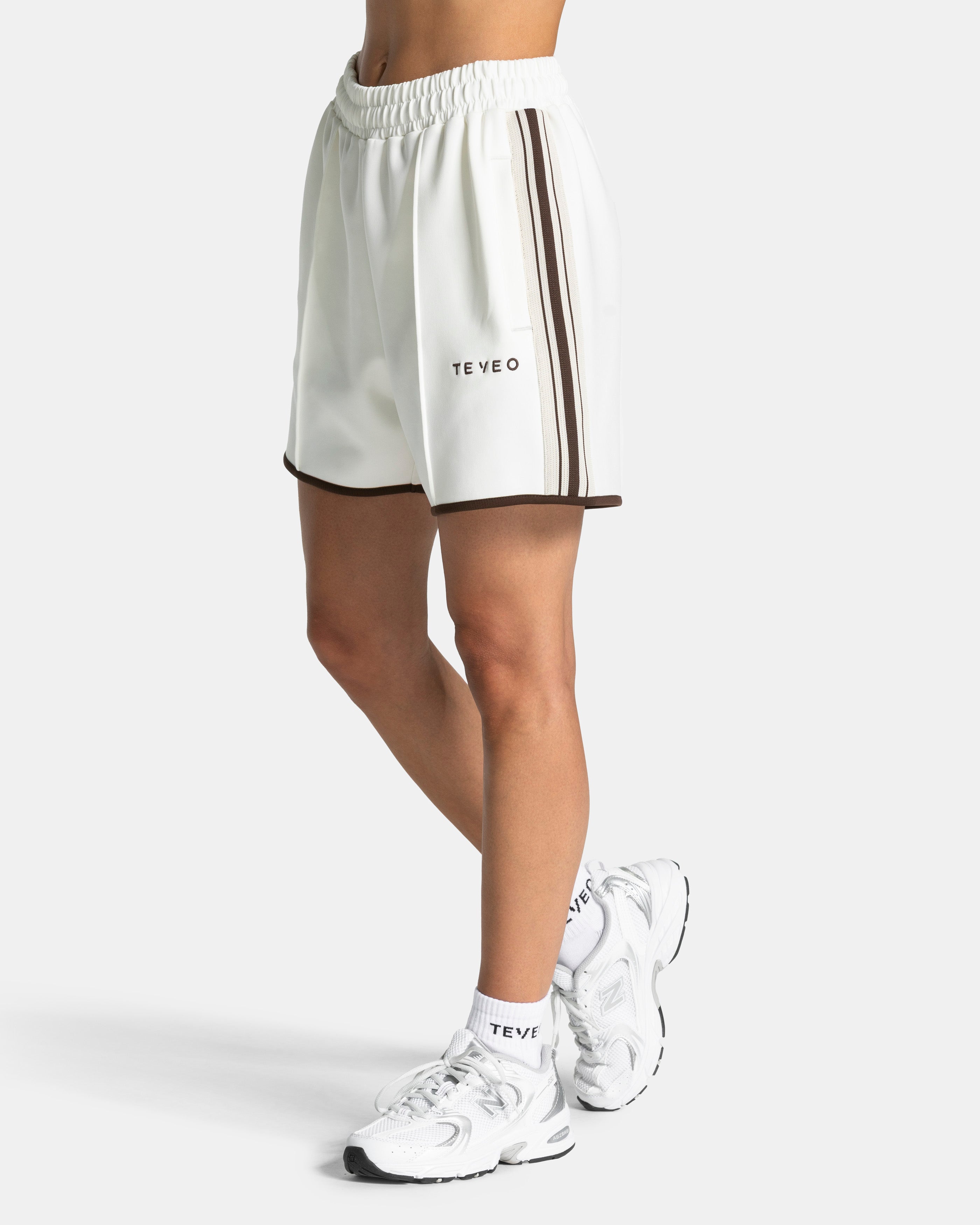 Club Shorts "Off White"