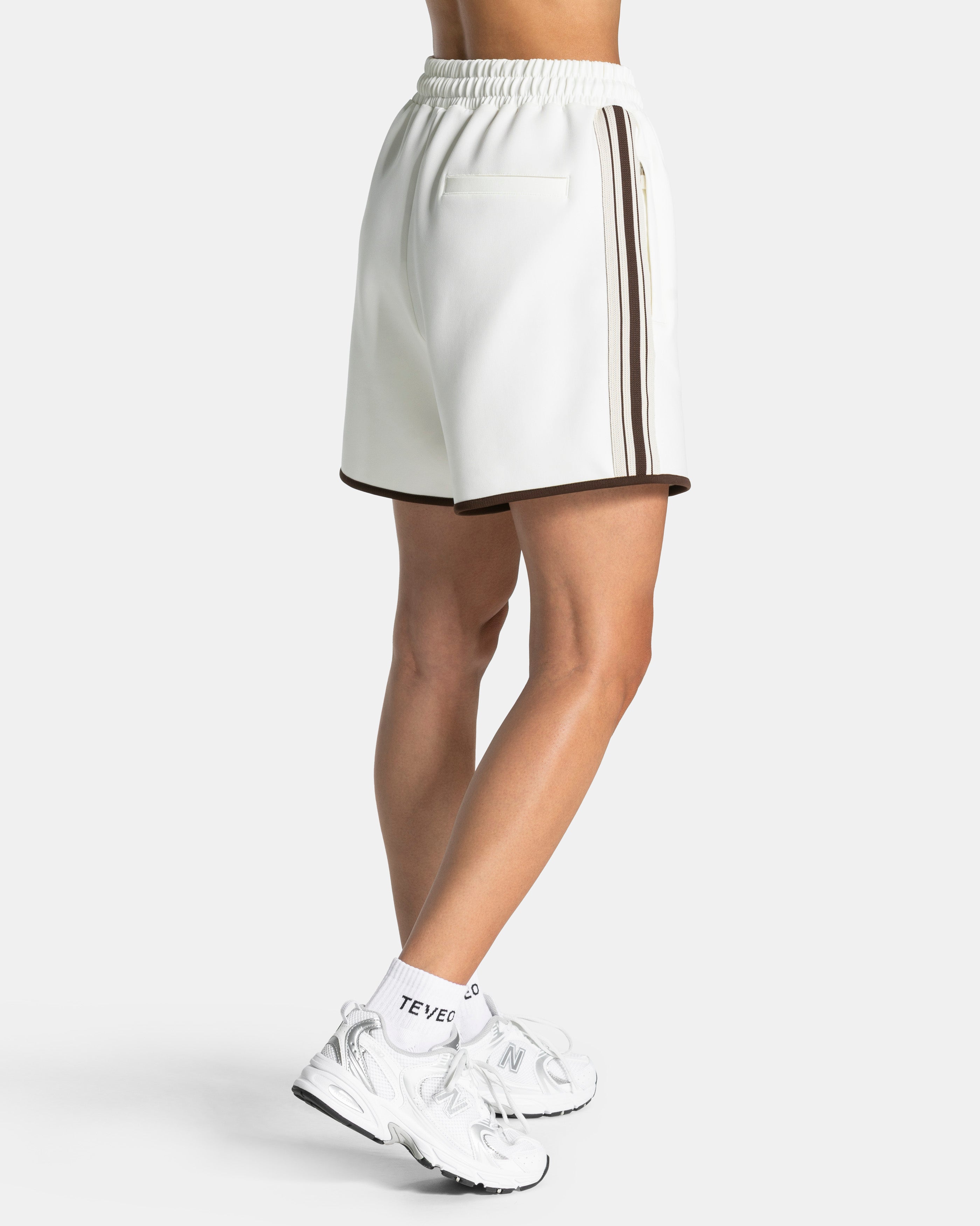 Club Shorts "Off White"