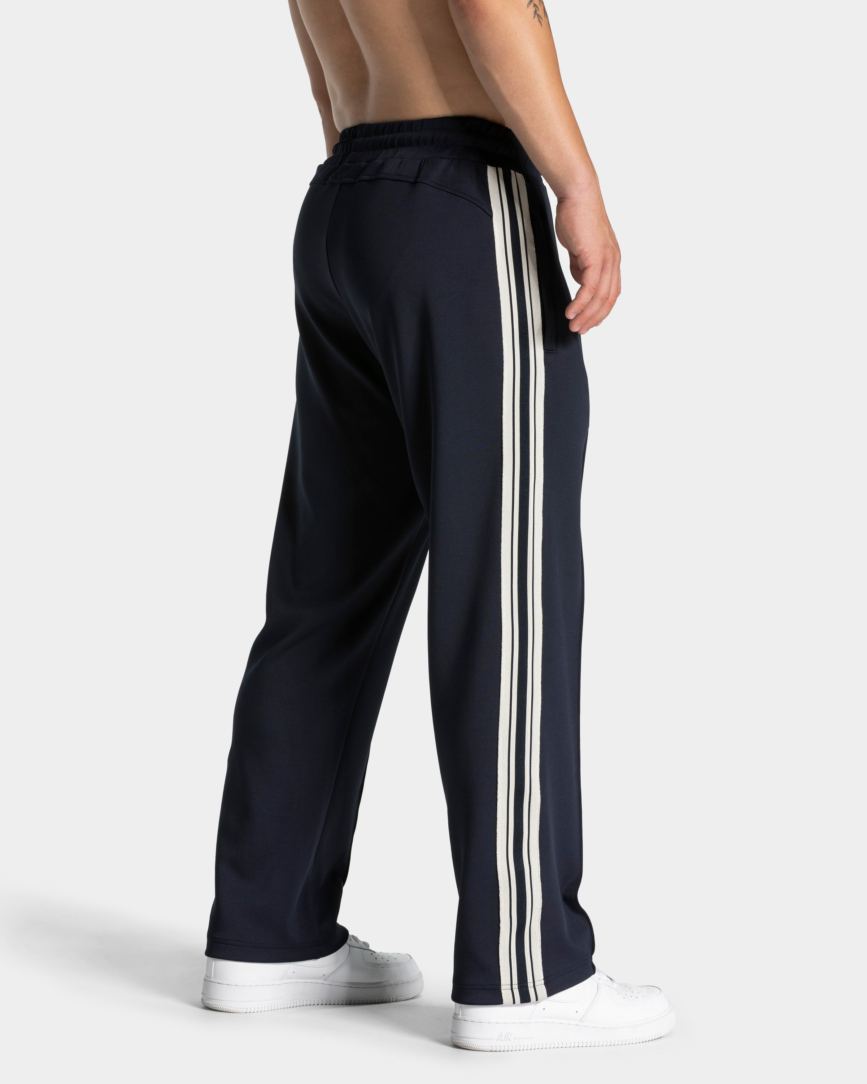 Club Straight Leg Jogger "Midnight"