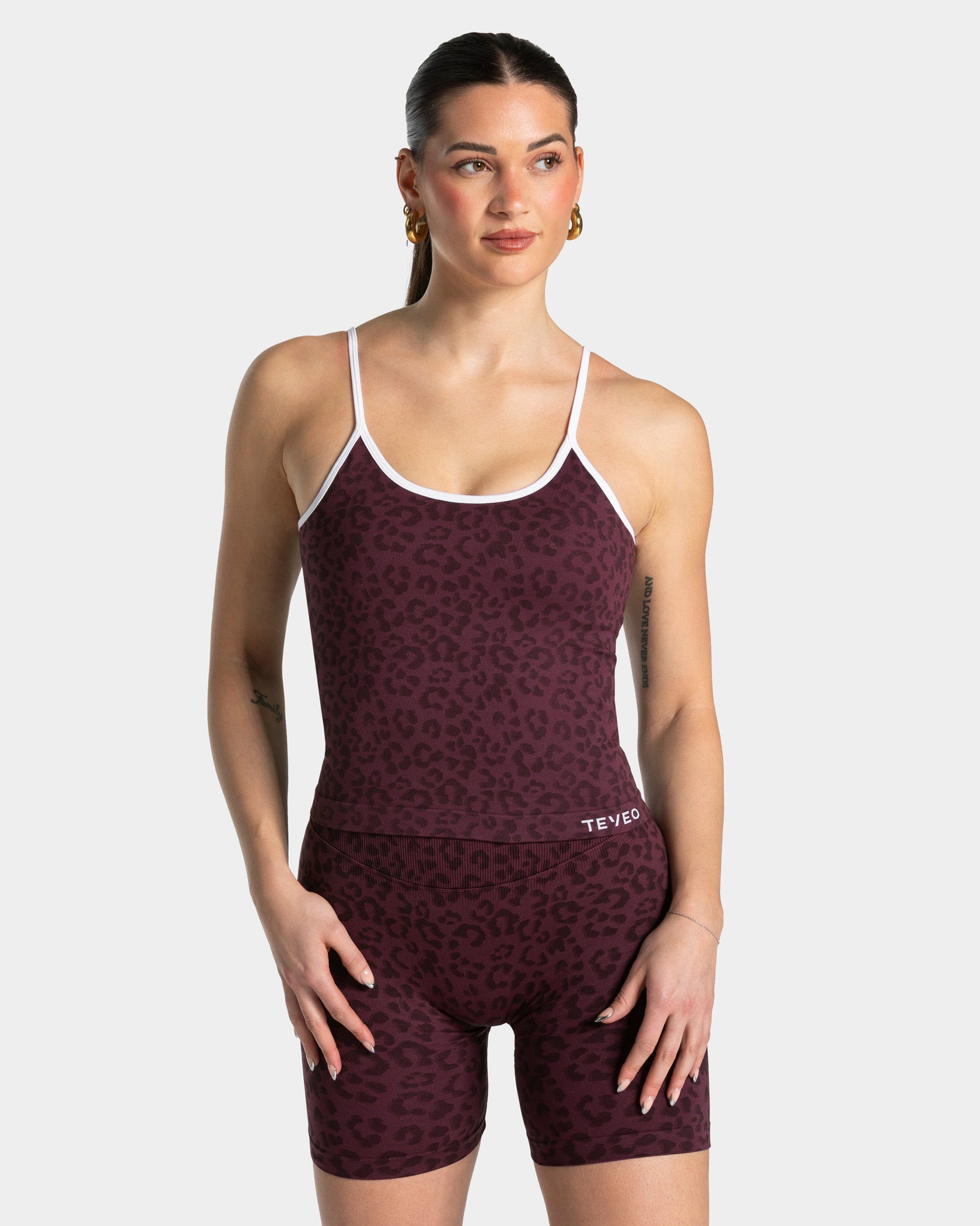 Contrastline Cami Top "Leo Merlot"