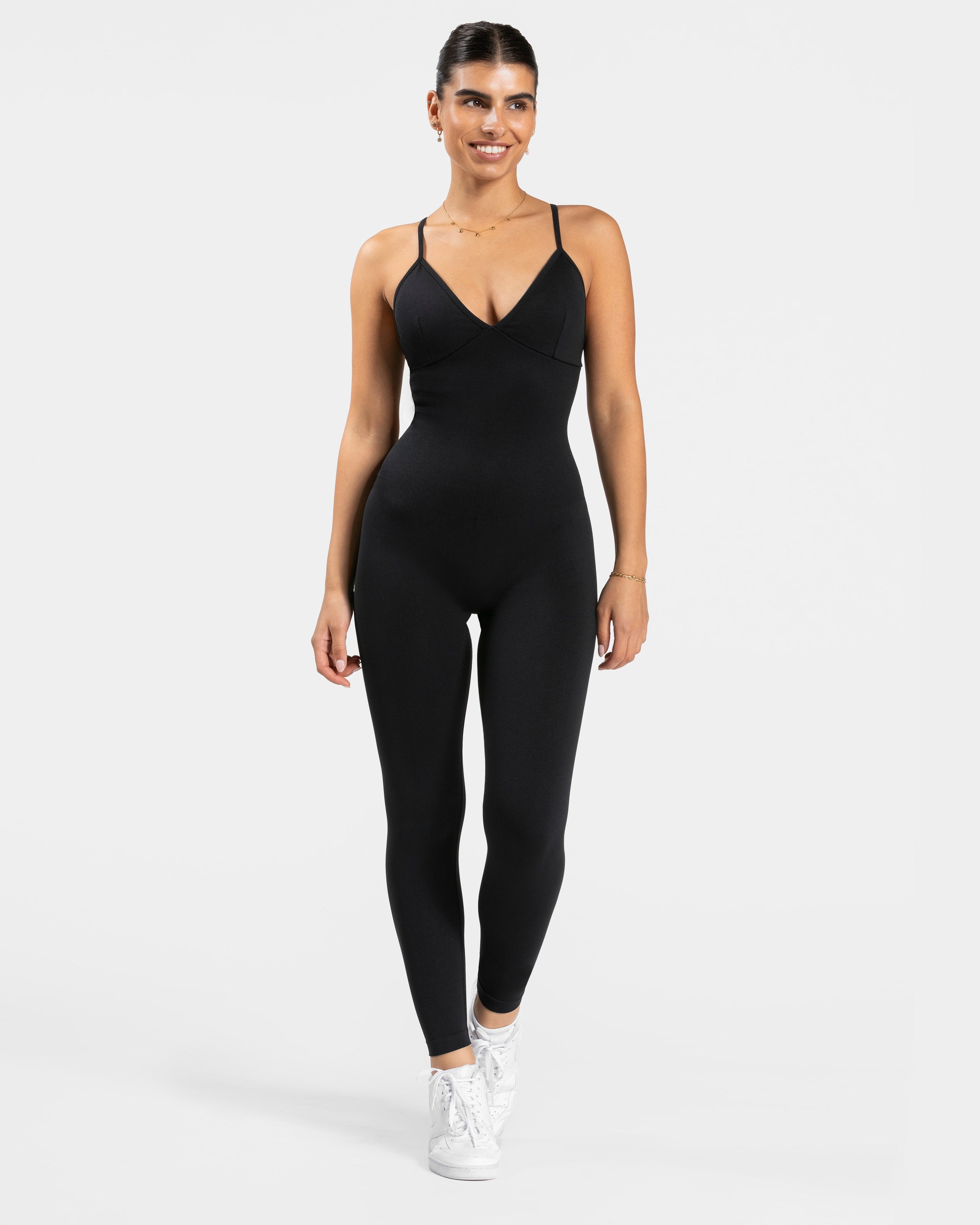 Essence V-Back Covert Scrunch Jumpsuit "Schwarz"