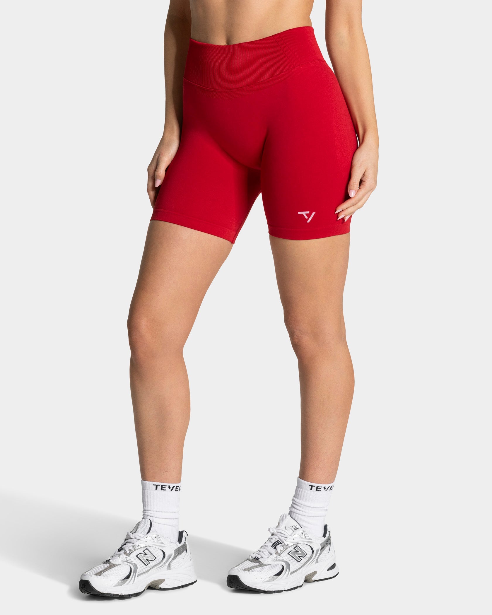 Lift Sculpt Scrunch Shorts "Chili"