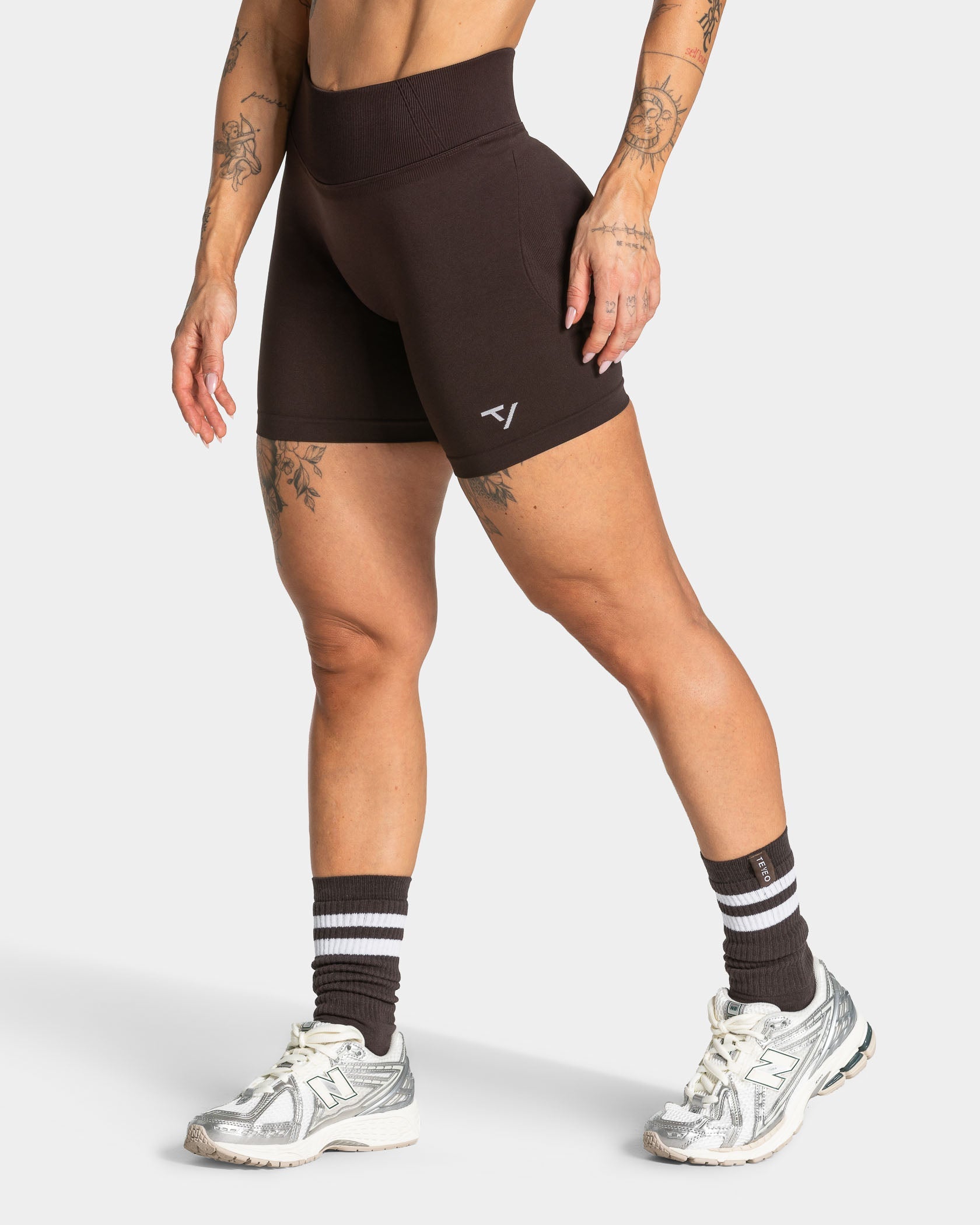 Lift Sculpt Scrunch Shorts "Dark Chocolate"