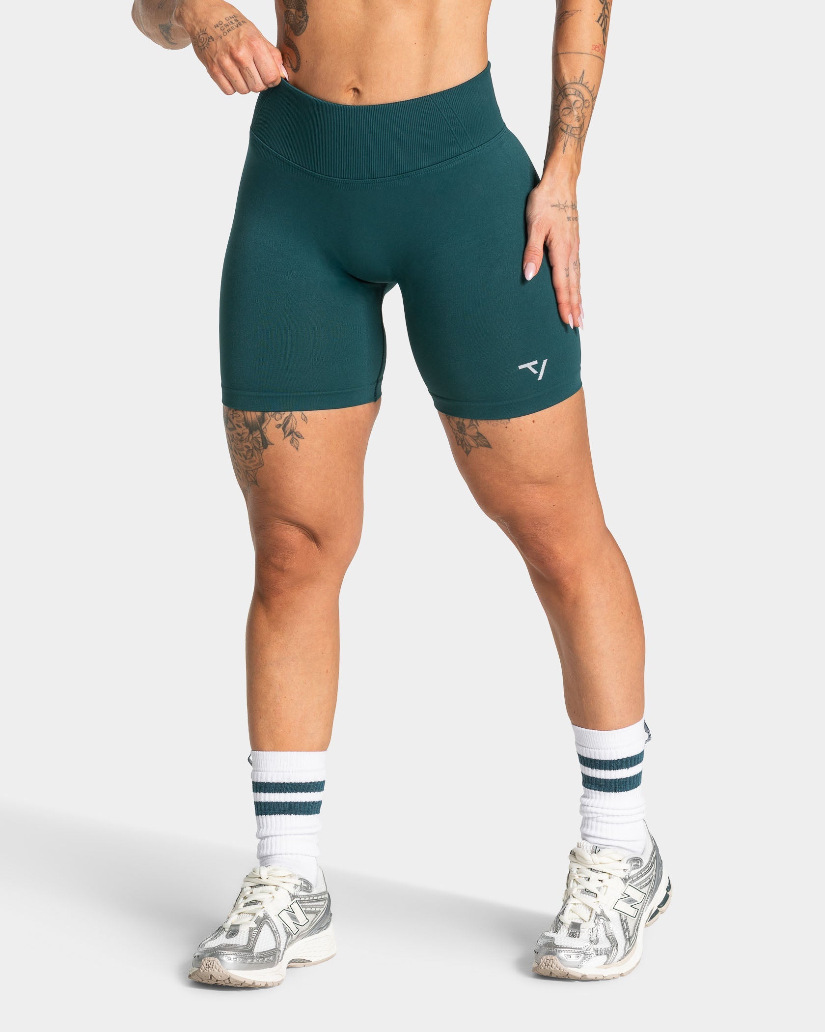 Lift Sculpt Scrunch Shorts "Teal"