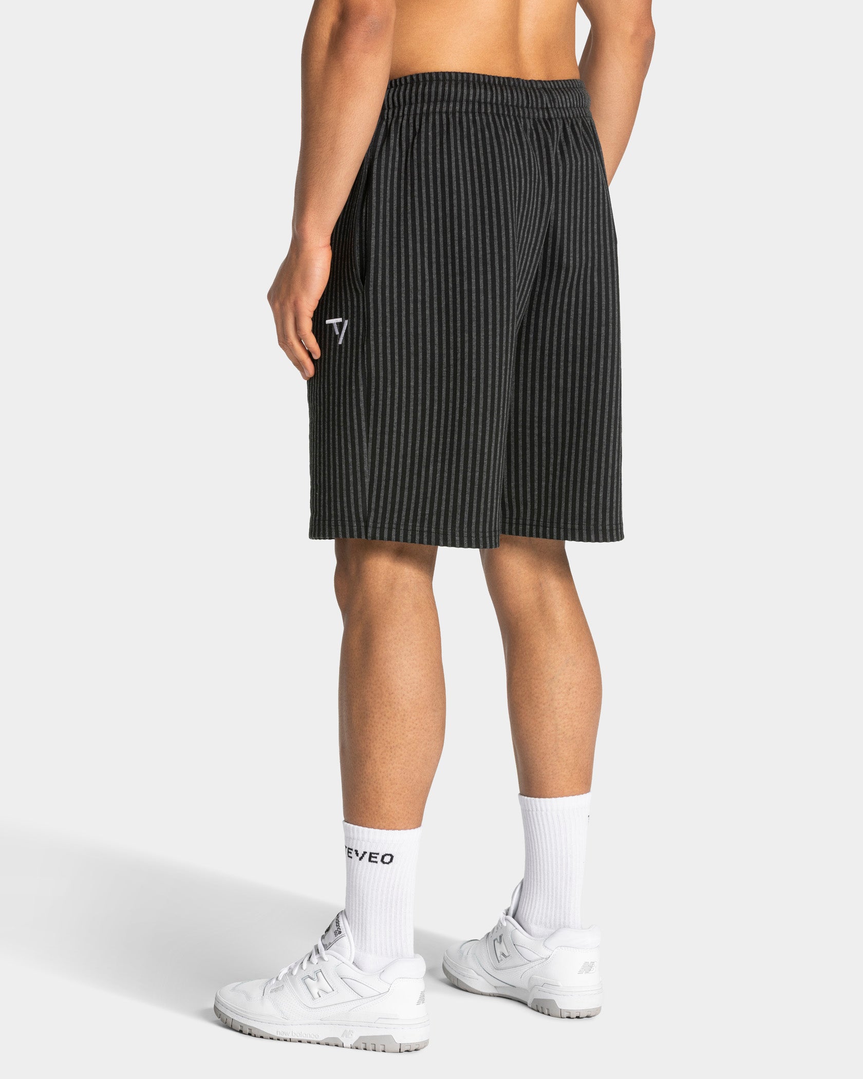 Lift Shorts "Anthrazit Stripe"