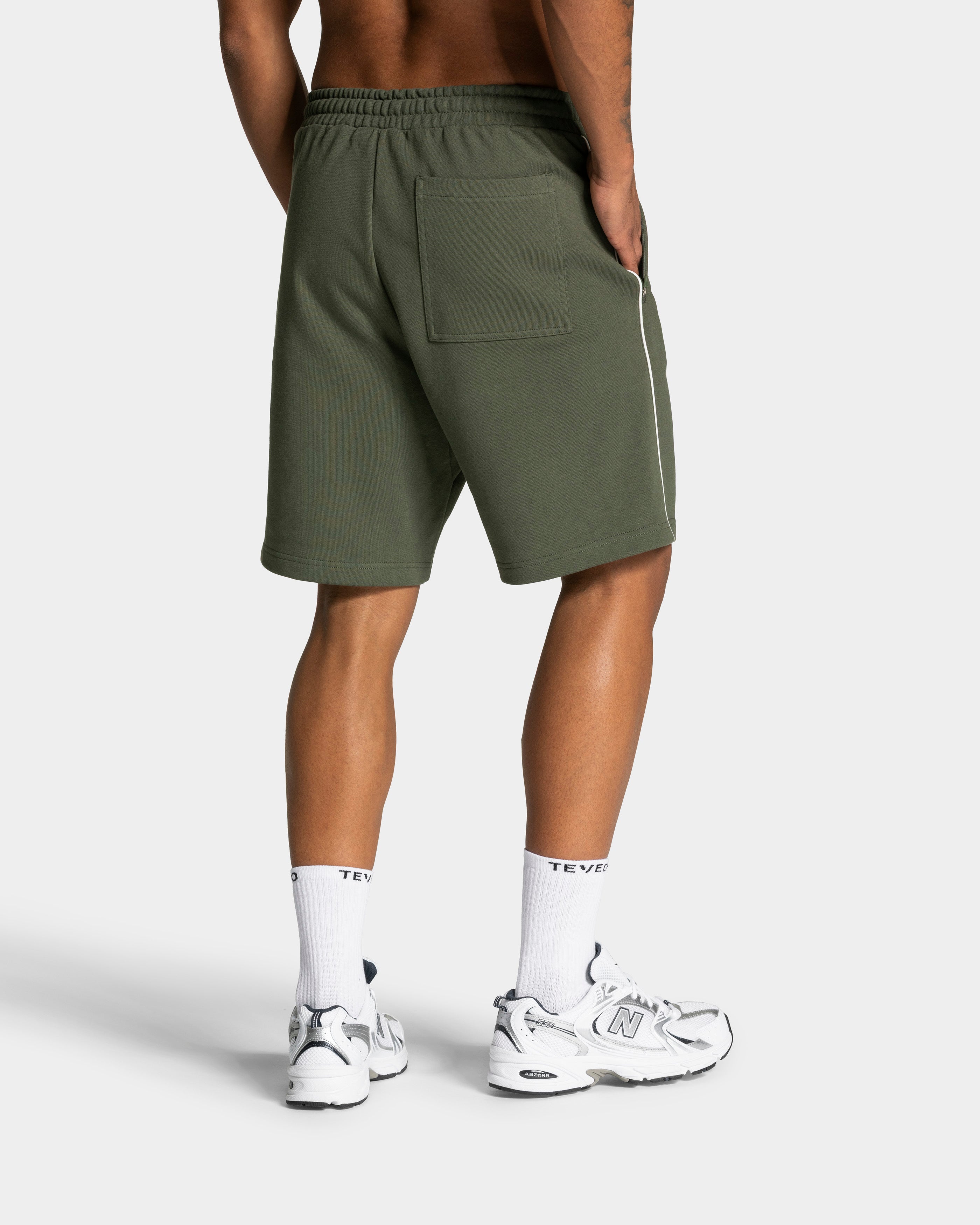 Contrastline Shorts "Khaki"