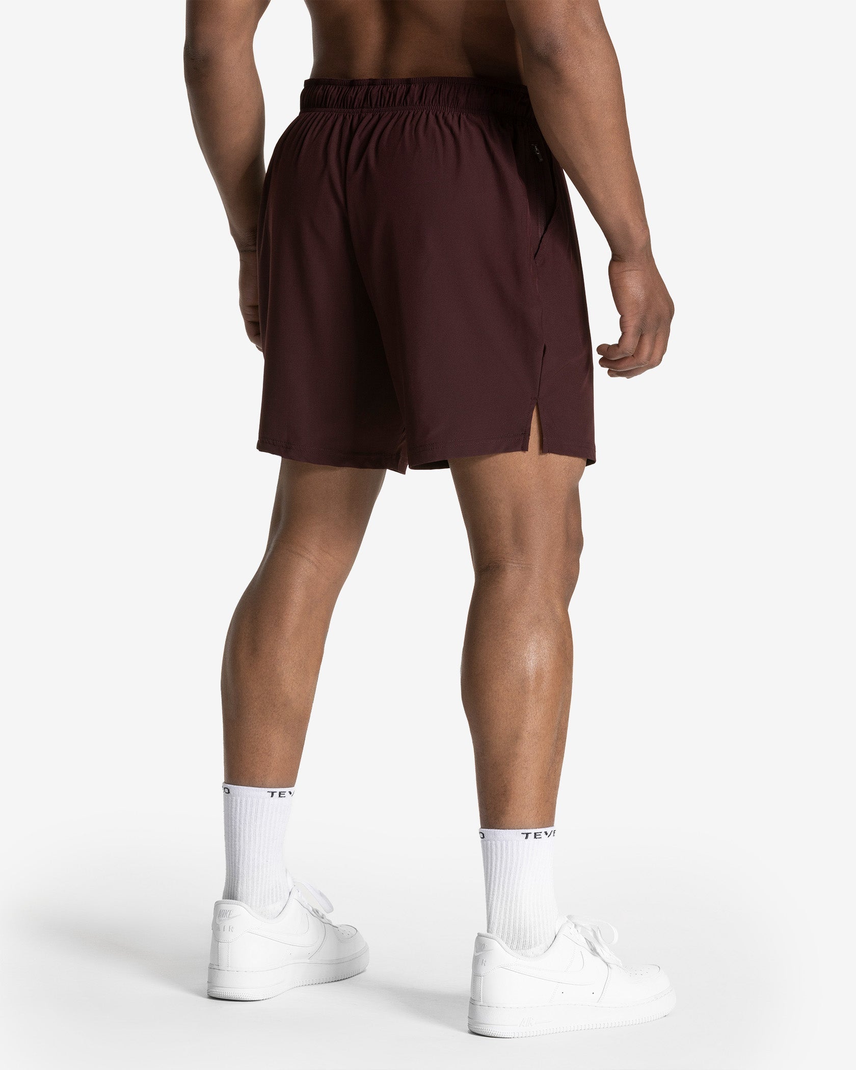 Pace Shorts 7 Inch "Merlot"