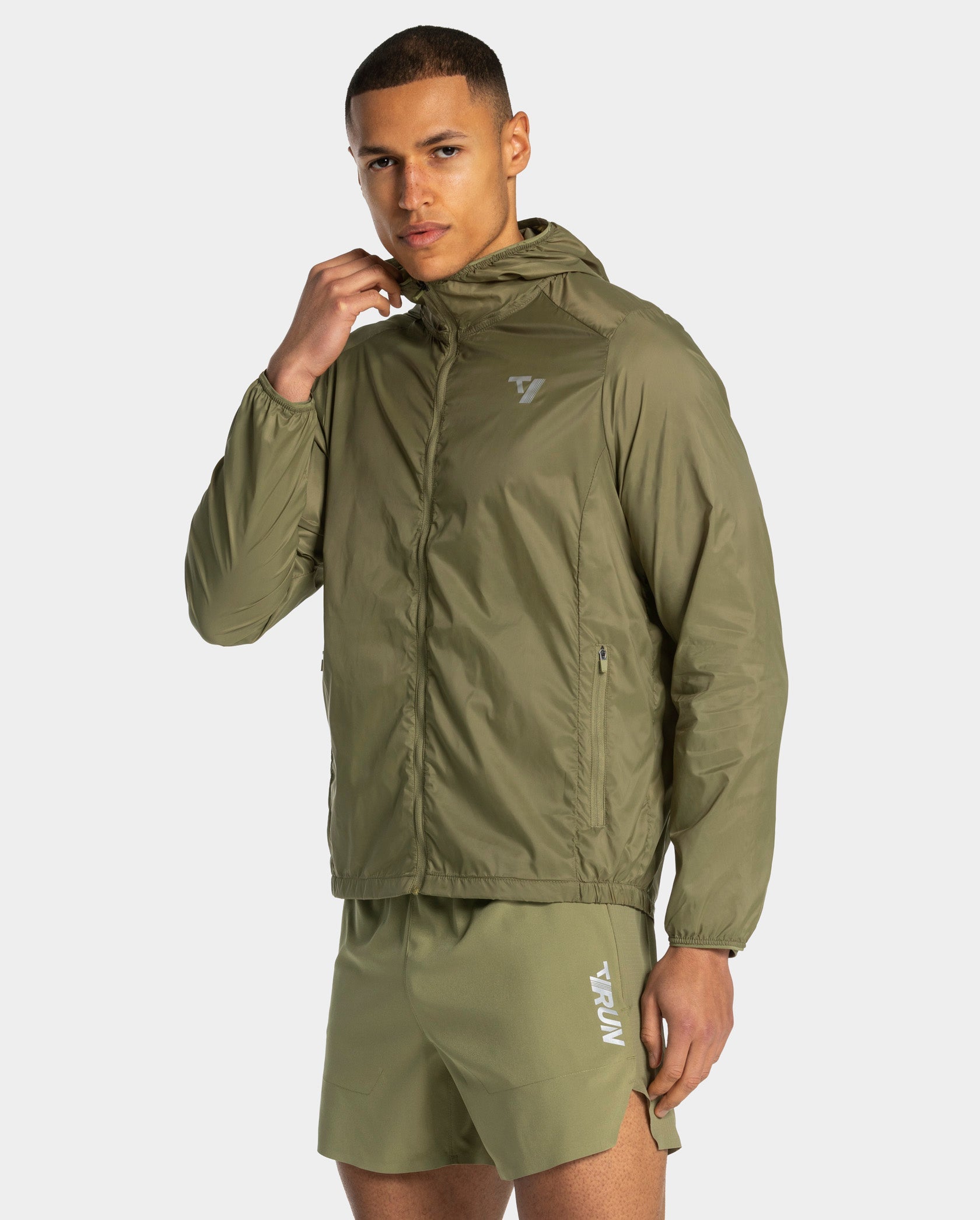 RUN Lightweight Zip Jacke "Olive"