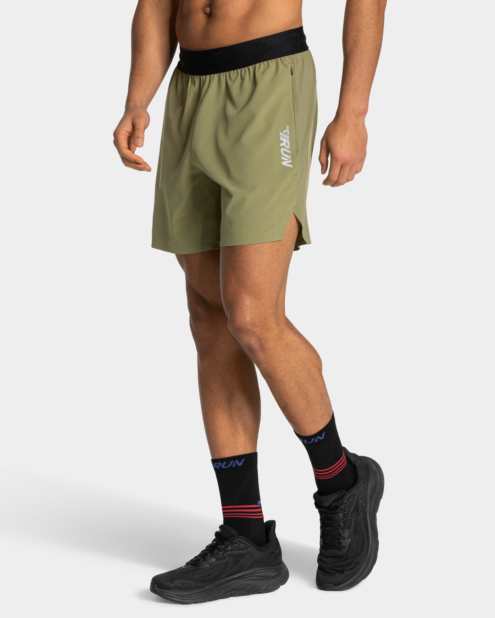 RUN Shorts 7 Inch "Olive"