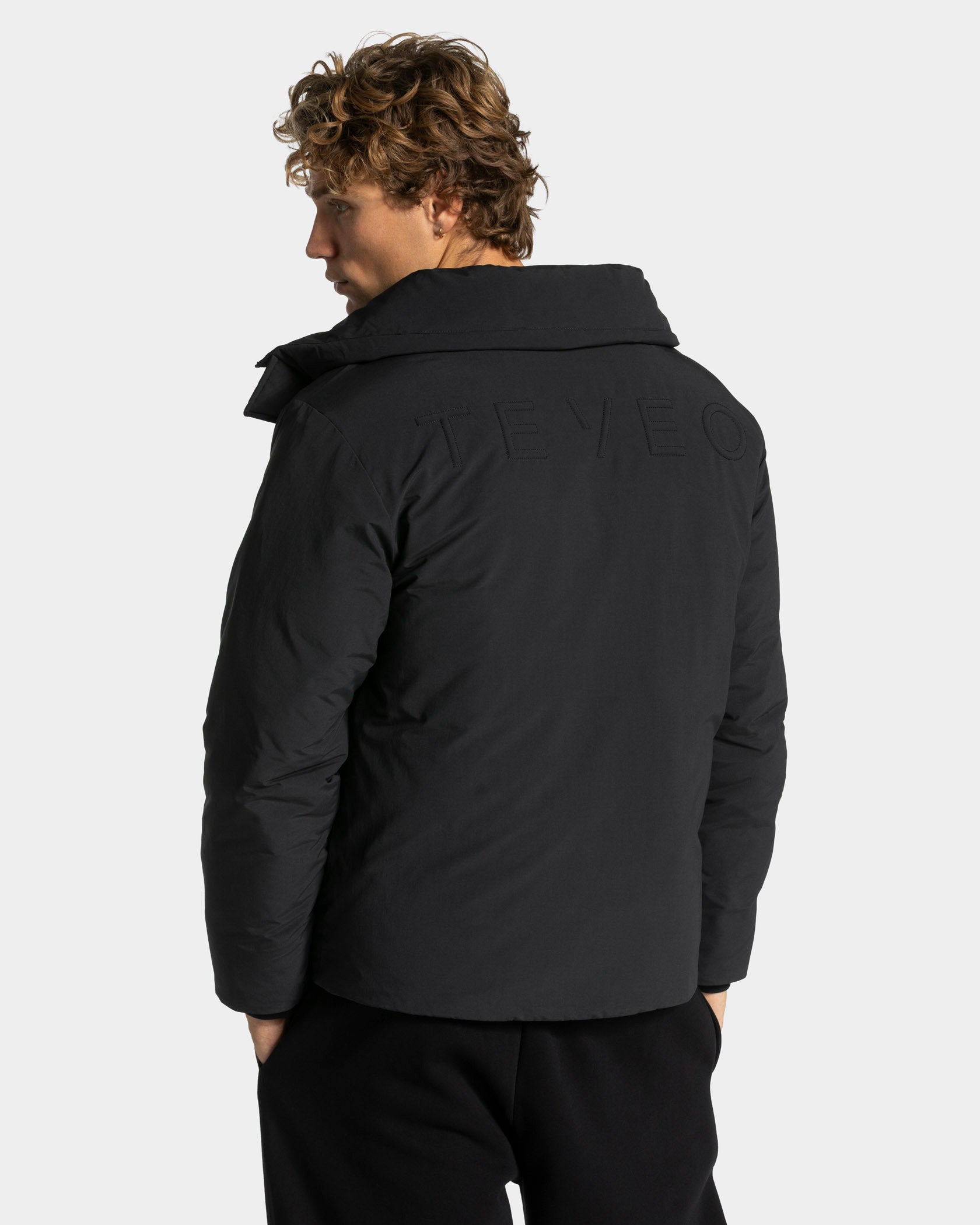 Studio Puffer Jacke "Schwarz"