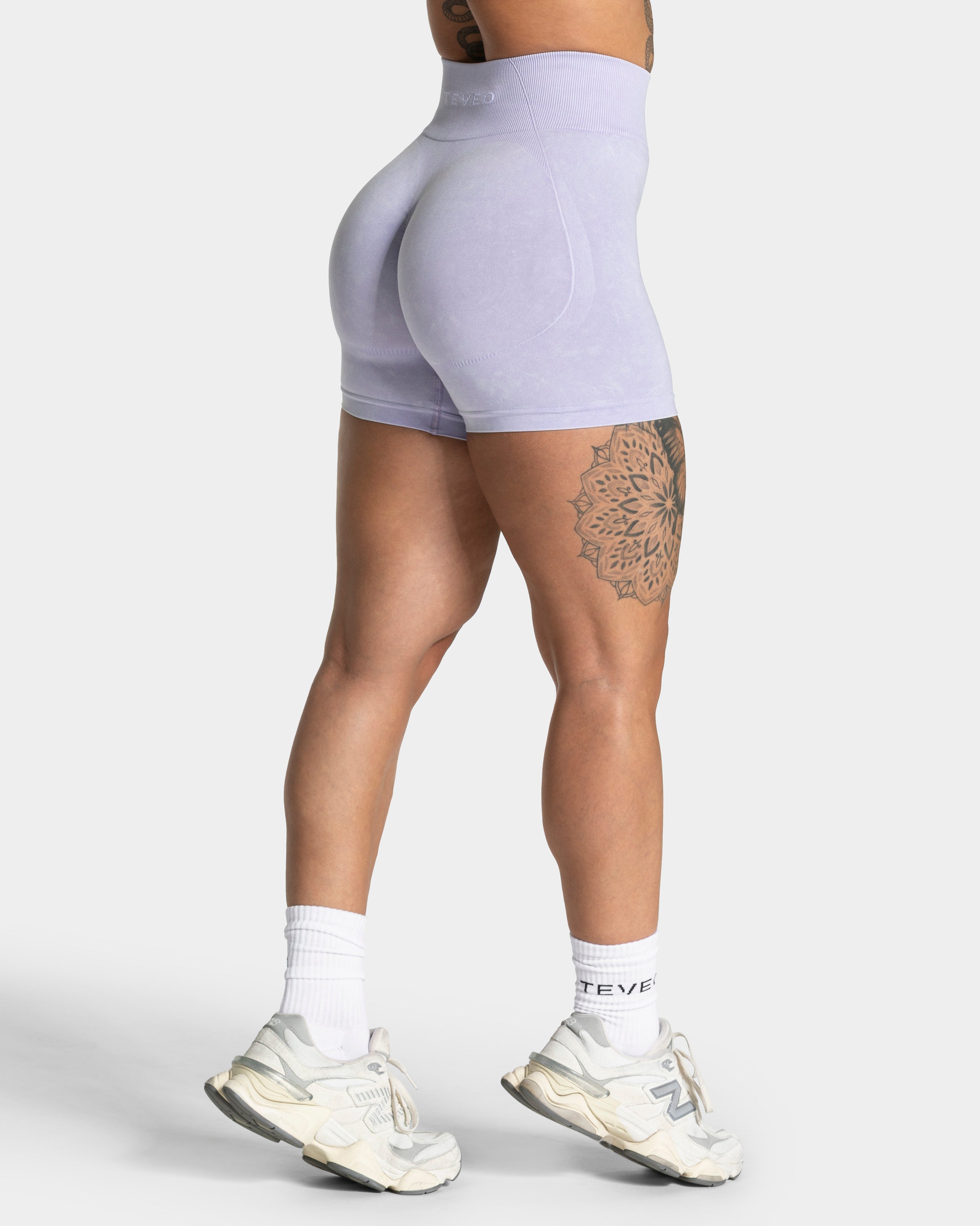 Acid Covert Scrunch Shorts  "Flieder"