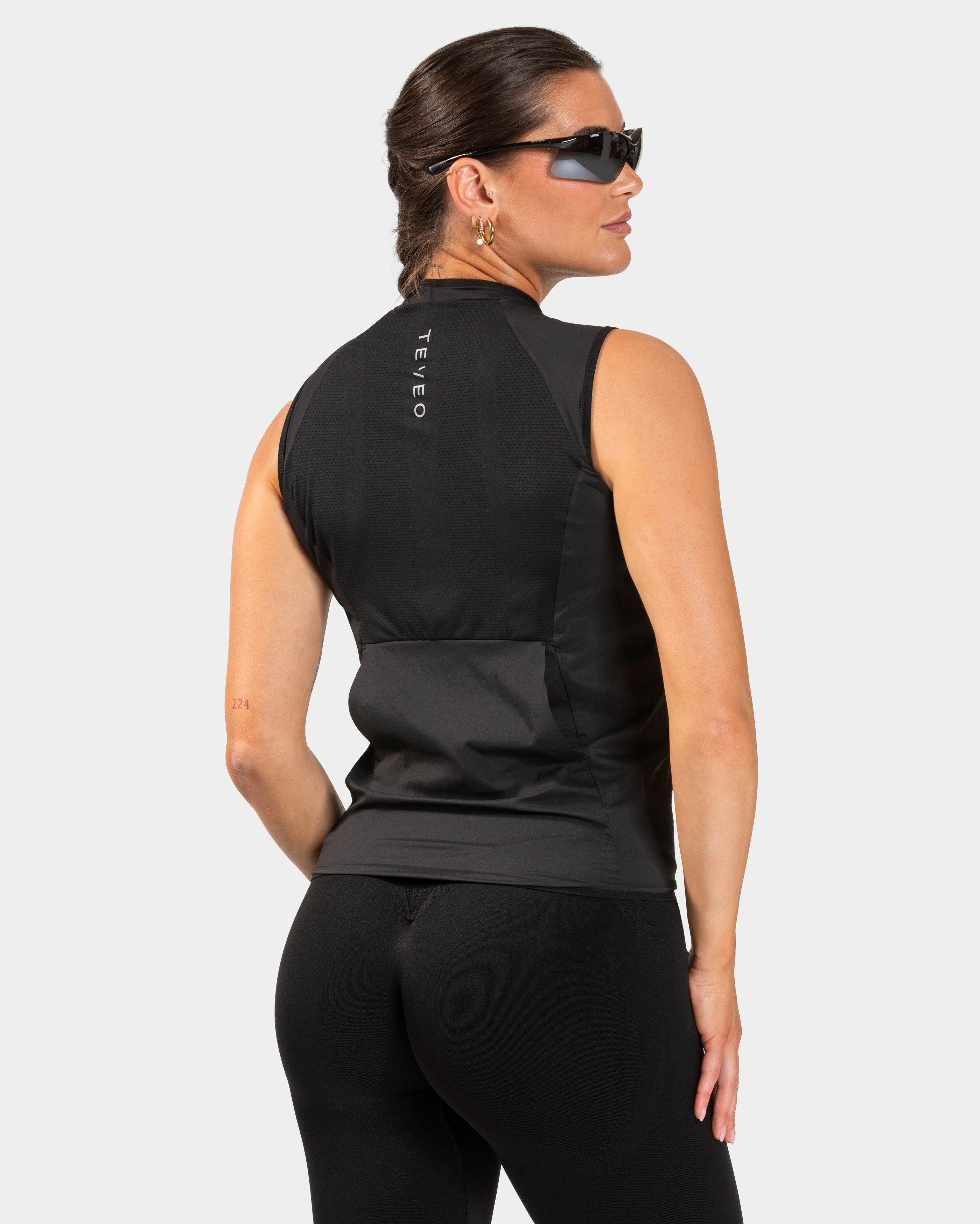 END Running Vest "Schwarz"