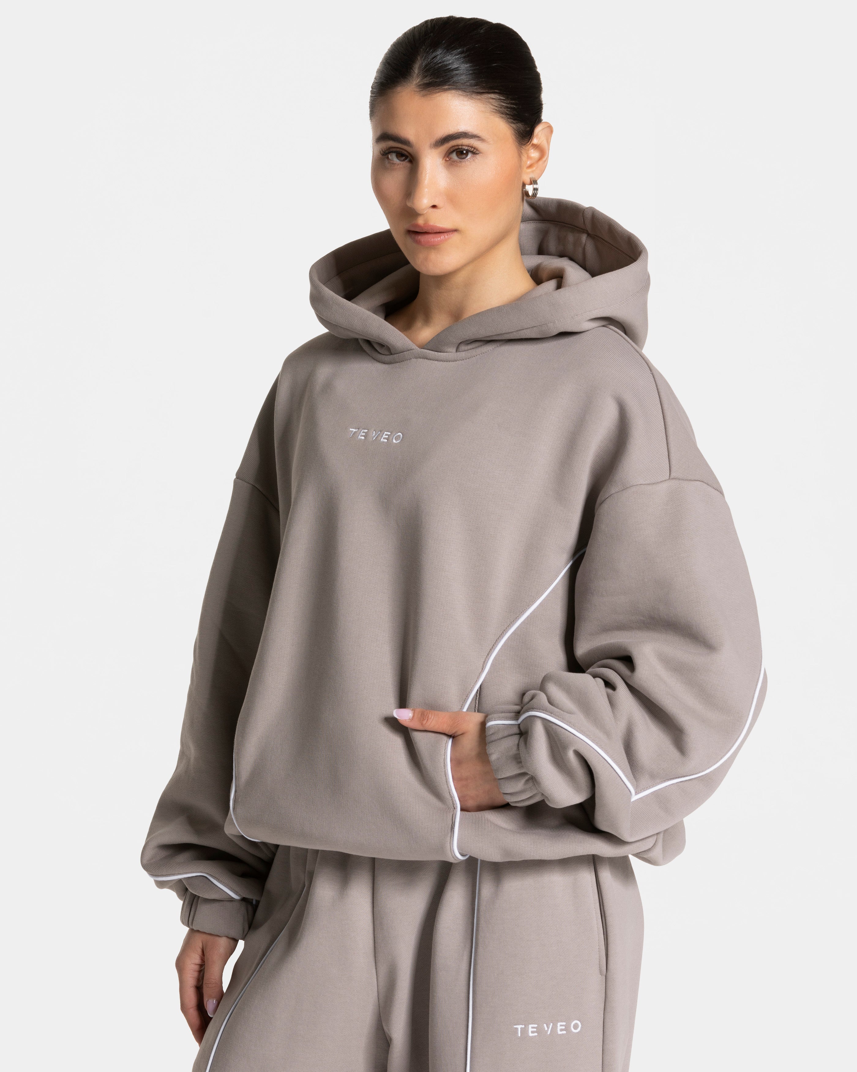 Contrastline Hooded Sweater "Stone"