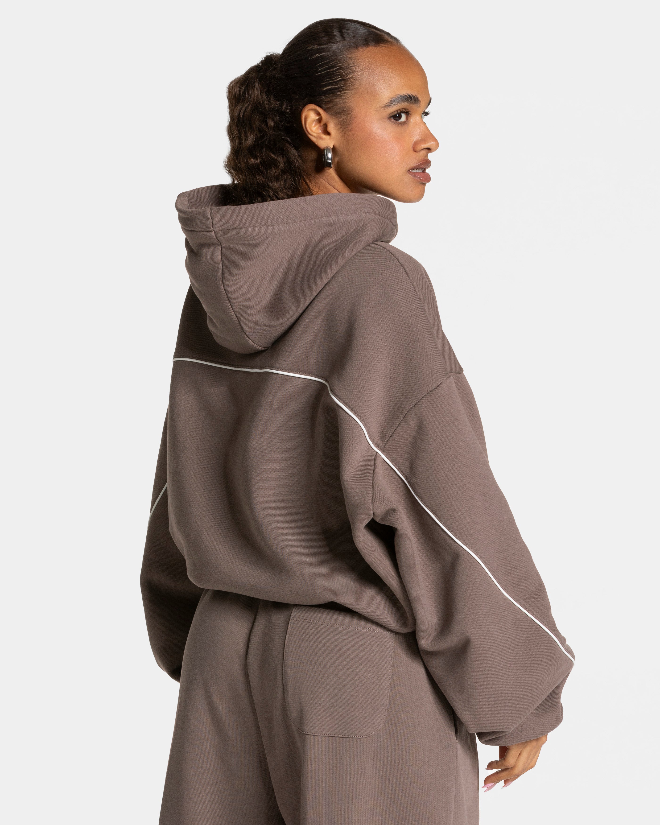 Contrastline Hooded Sweater "Mokka"