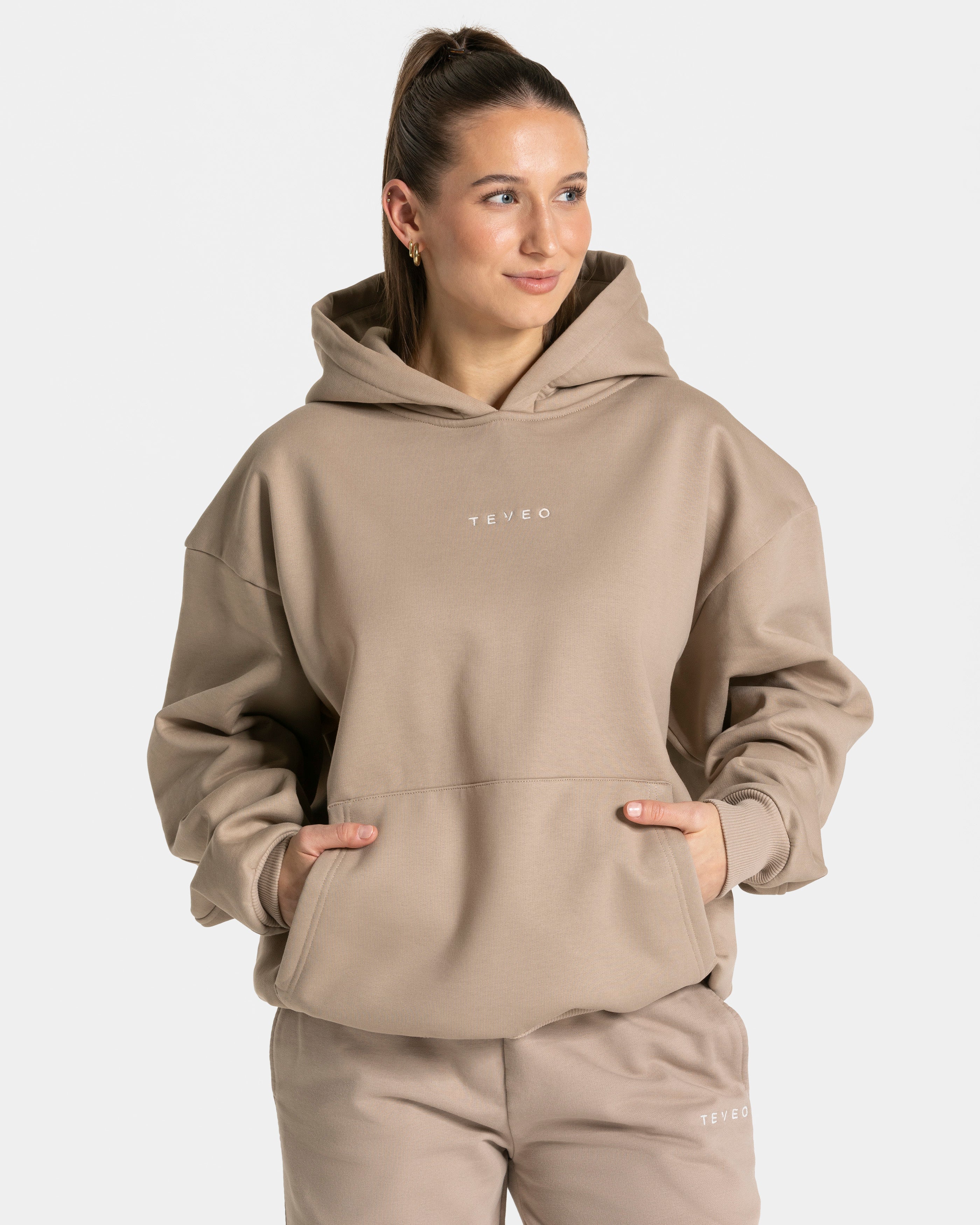 RI’VAIV Oversized Hoodie "Taupe"