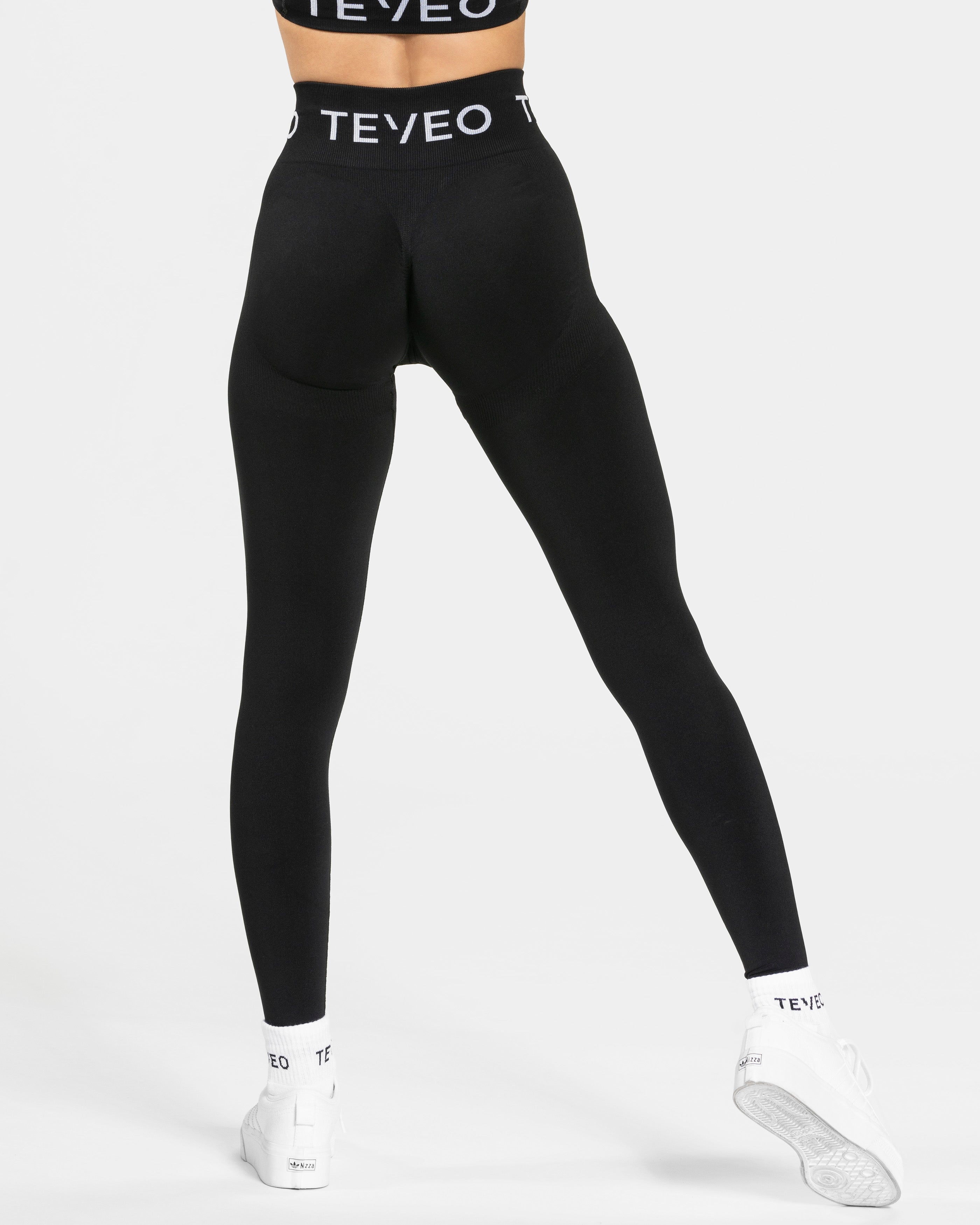 Signature Covert Scrunch Leggings "Schwarz"