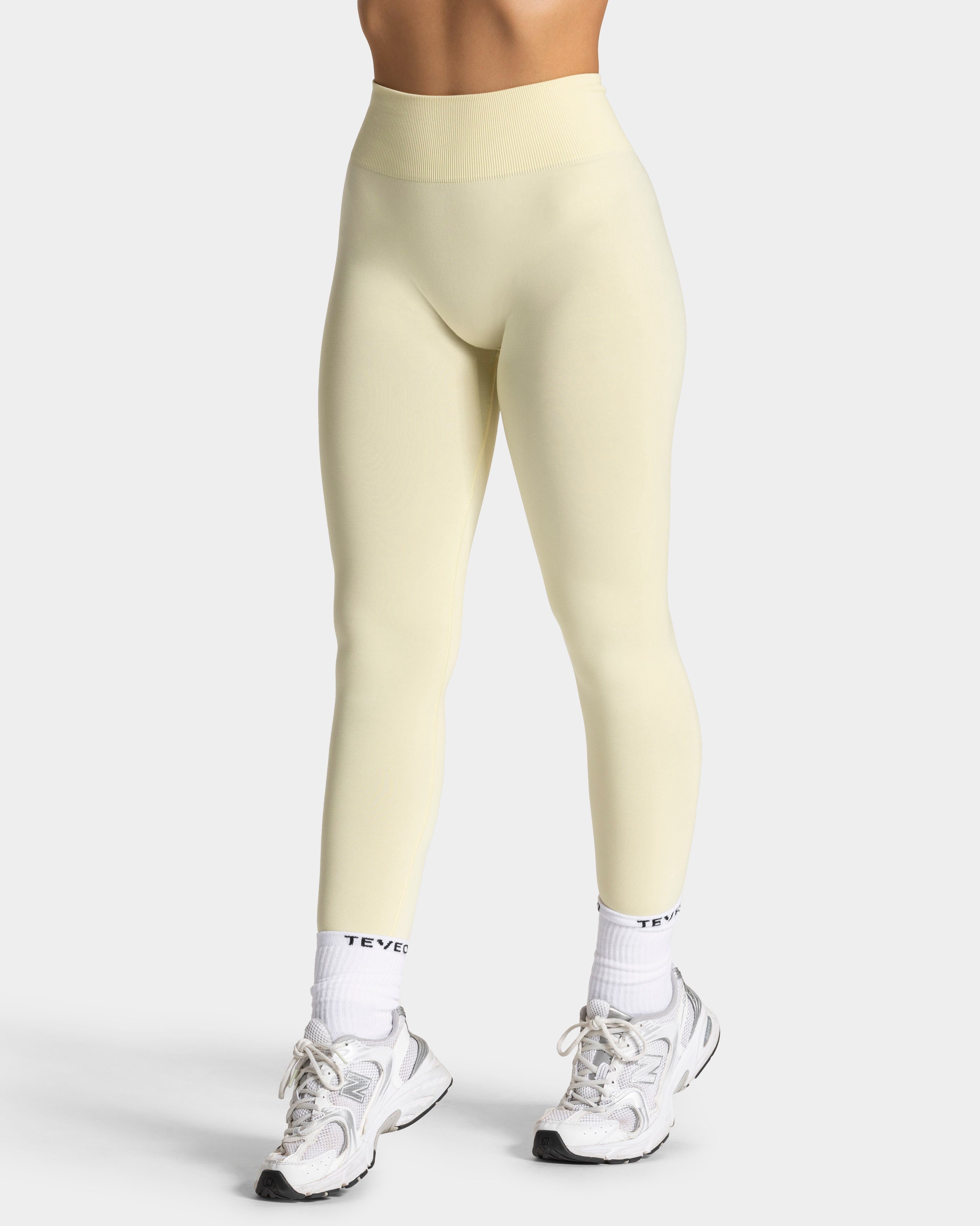 Timeless Pro Covert Scrunch Leggings "Butter Yellow"