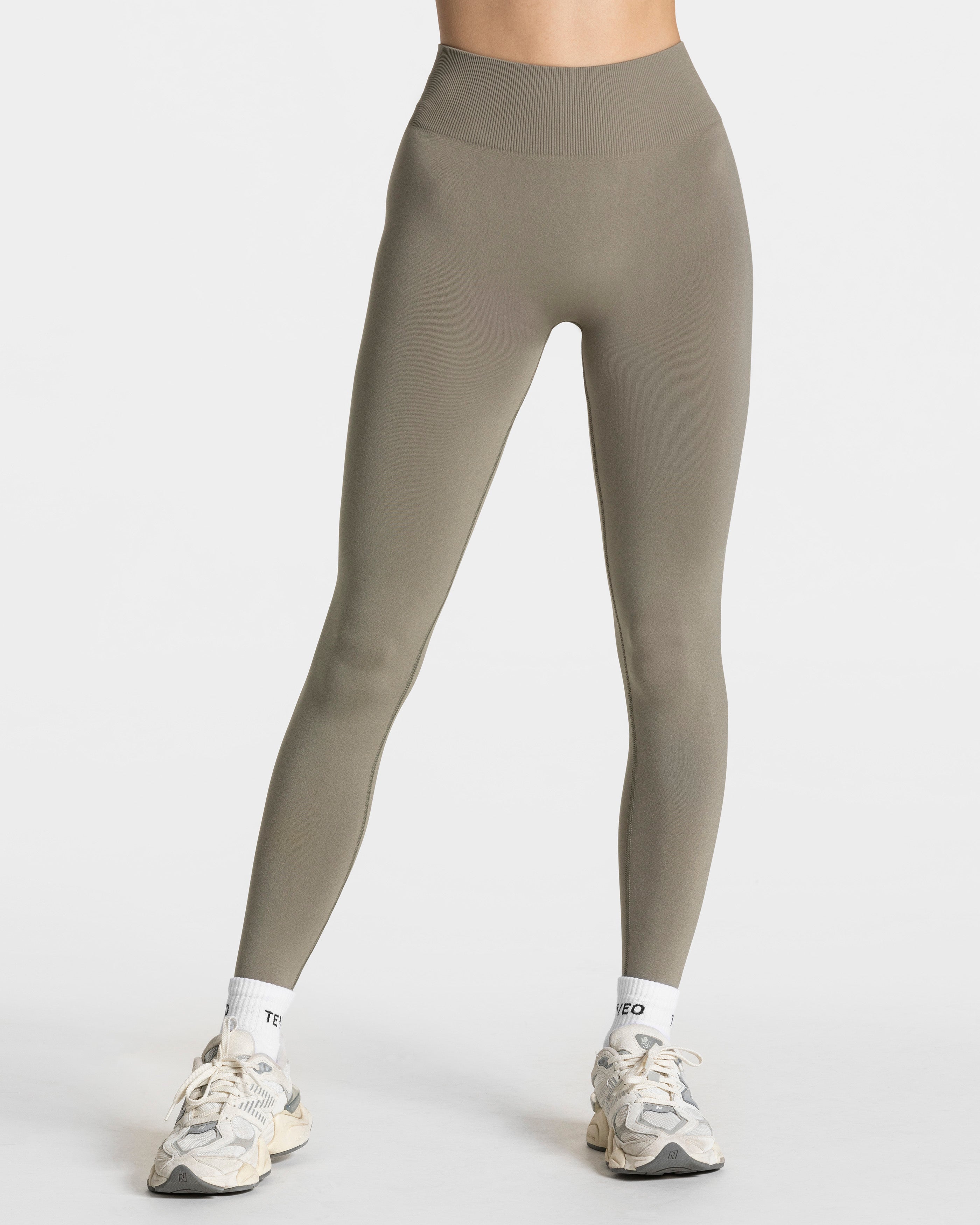 Timeless Pro Covert Scrunch Leggings "Khaki"