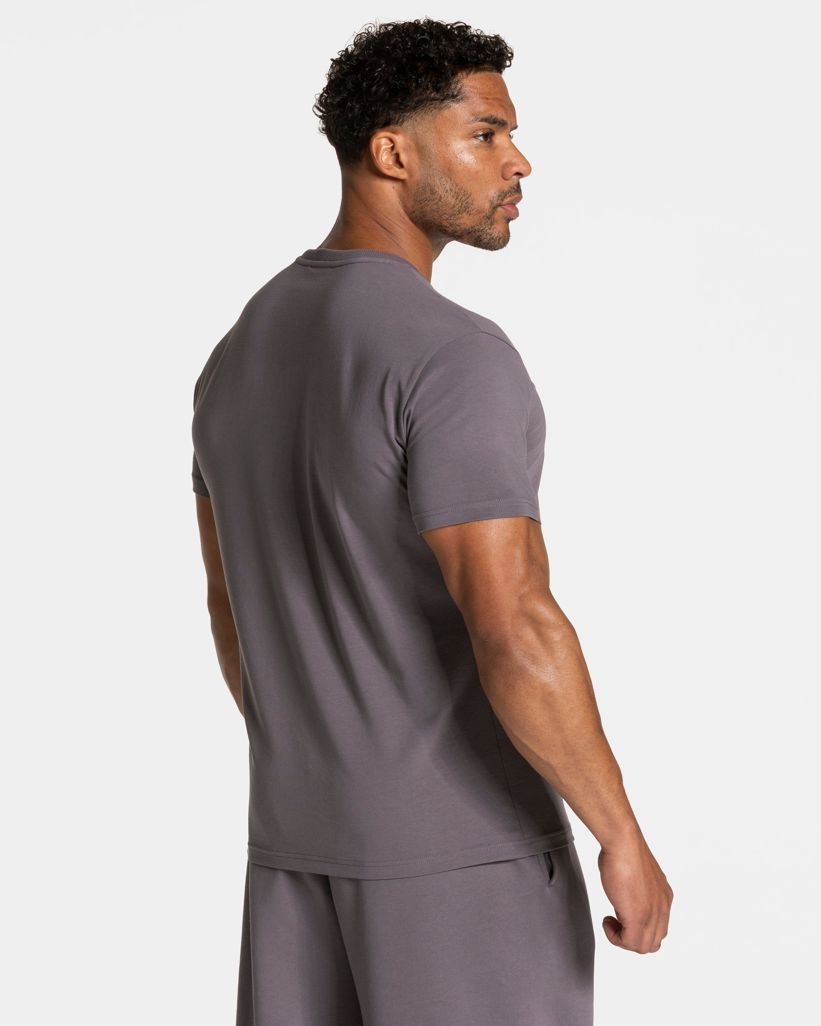 Timeless Pro Fitted T-Shirt "Graphit"