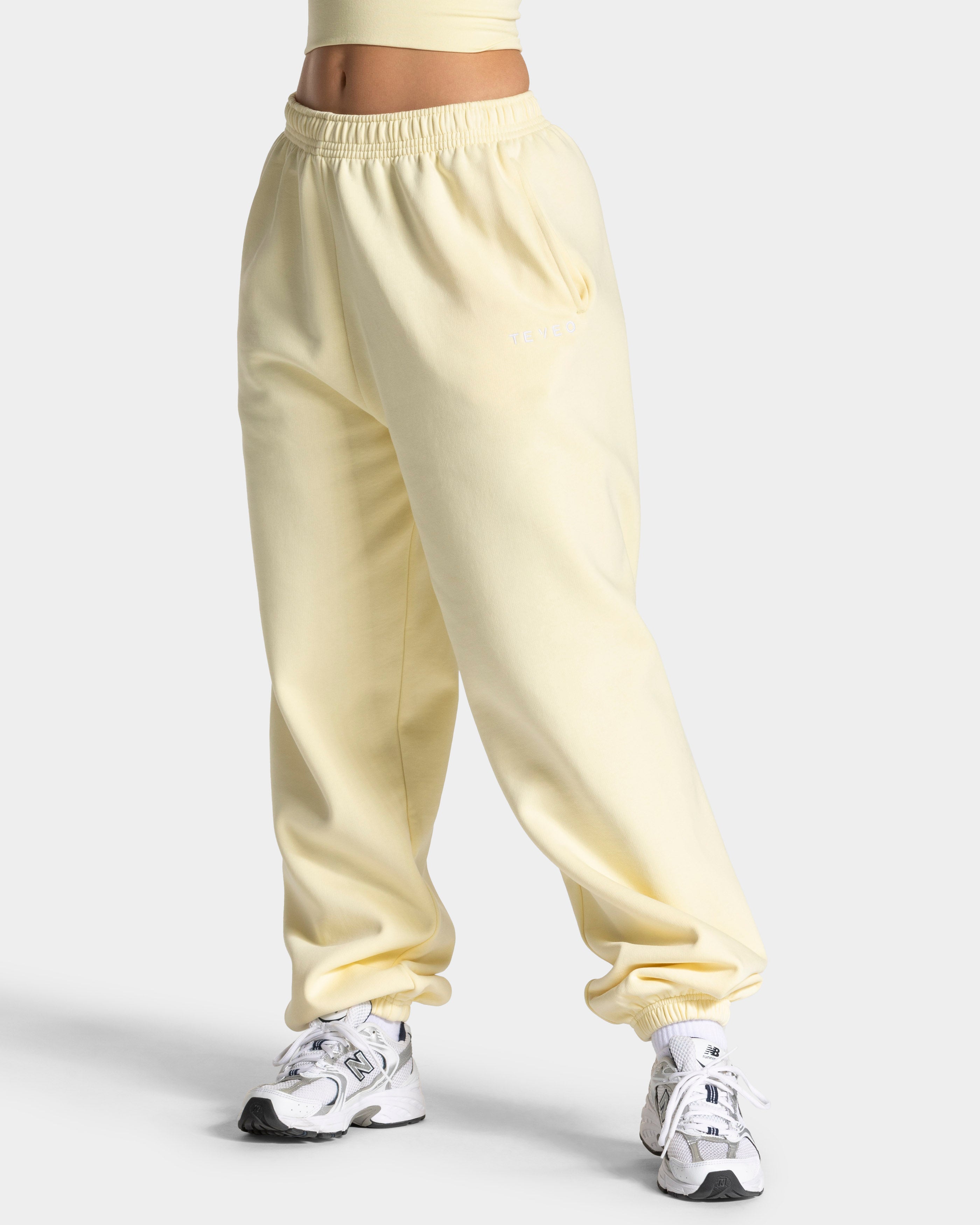 Timeless Pro Jogger ''Butter Yellow''