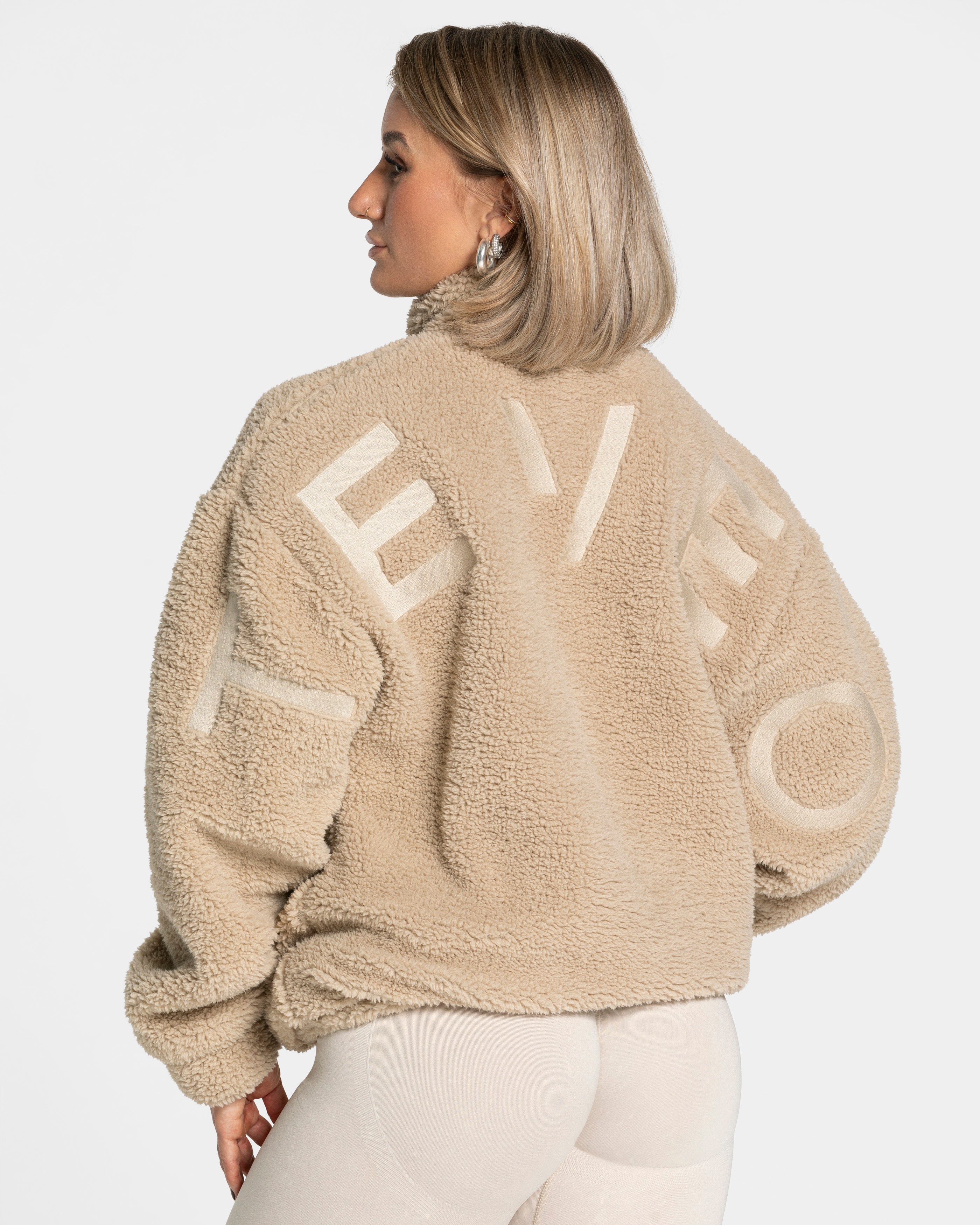 Teddy Jacke "Peanut"