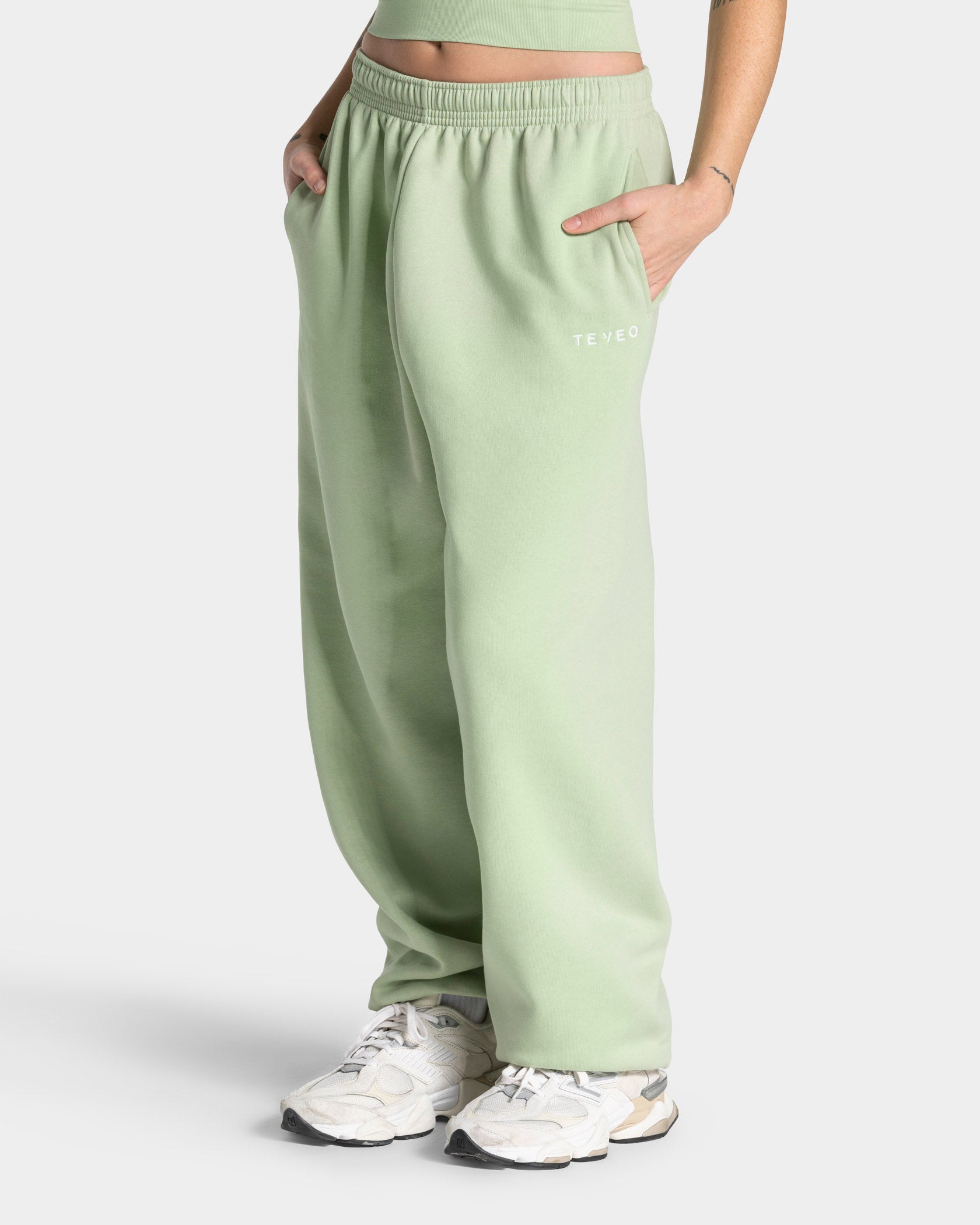 Timeless Pro Jogger ''Ice Matcha''