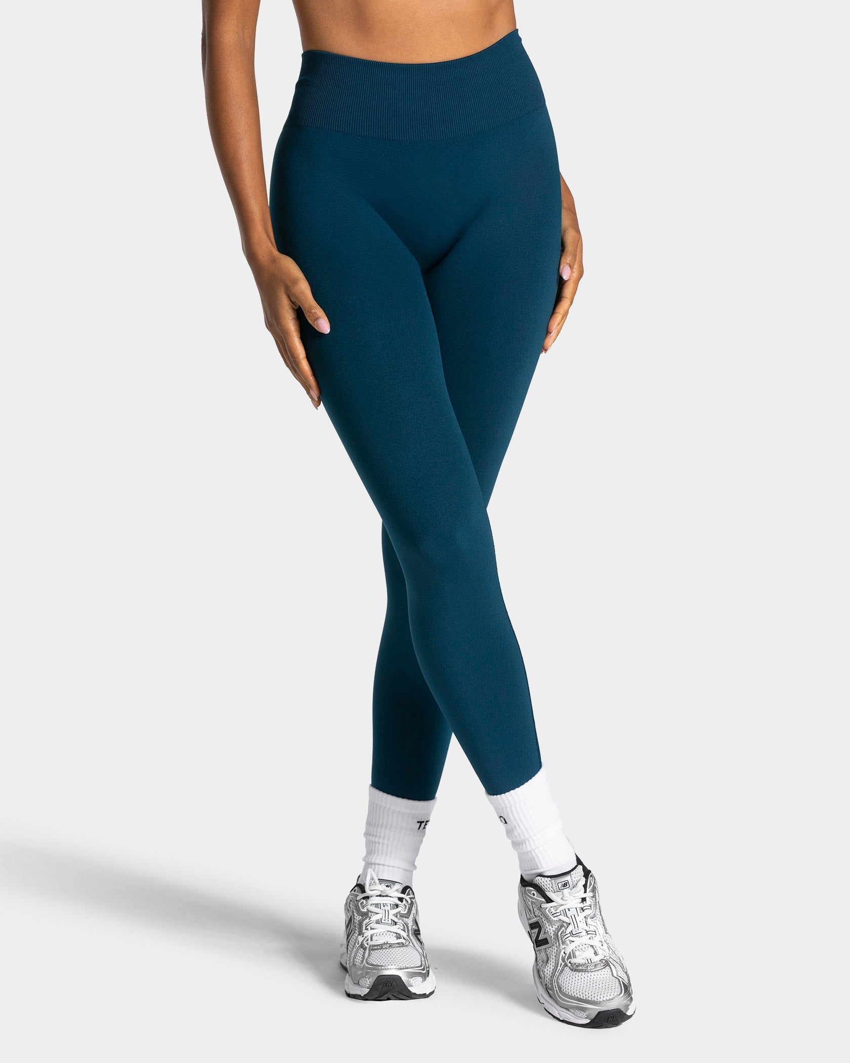 Timeless Pro Covert Scrunch Leggings "Dark Teal"