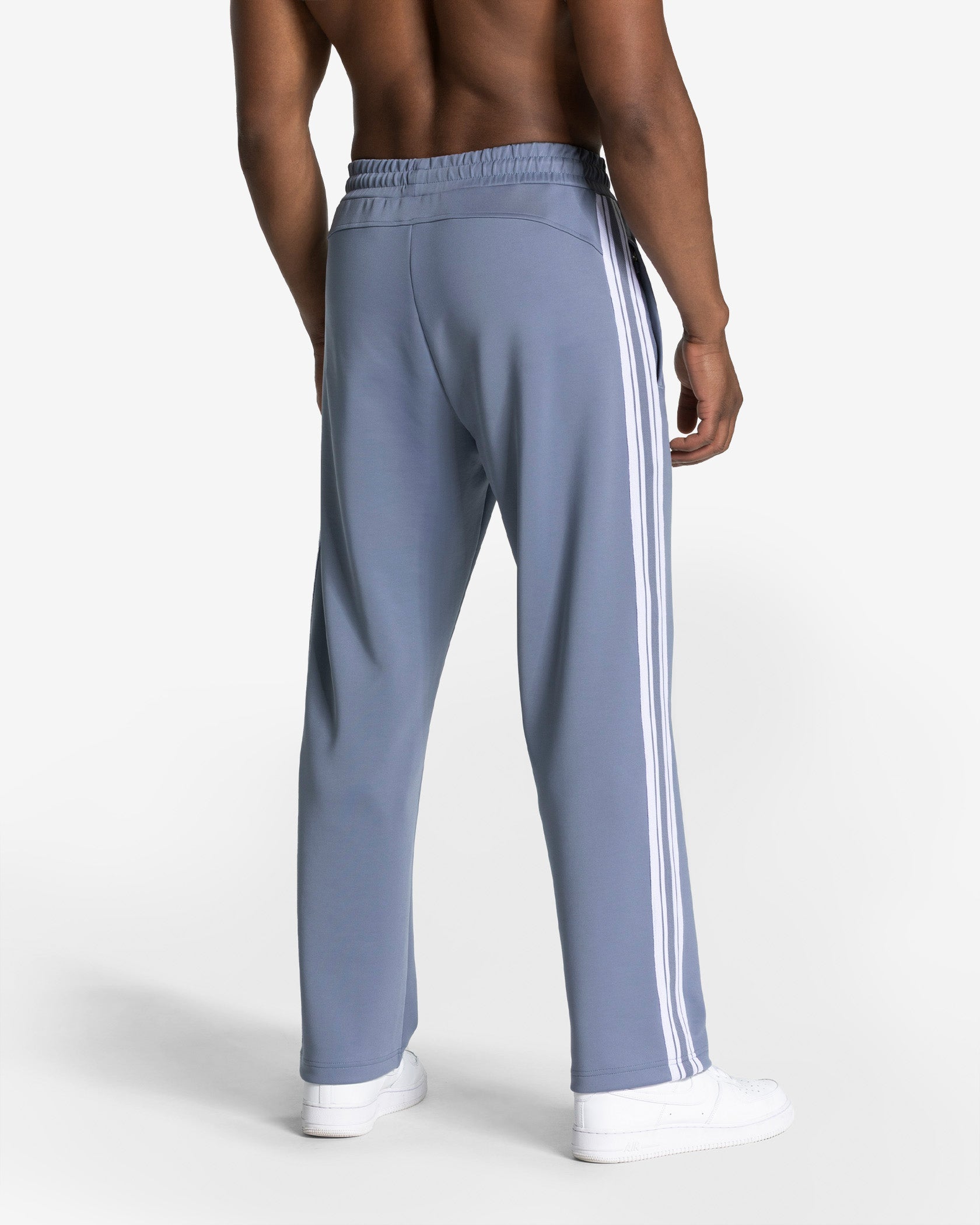 Club Straight Leg Jogger "Stahlblau"