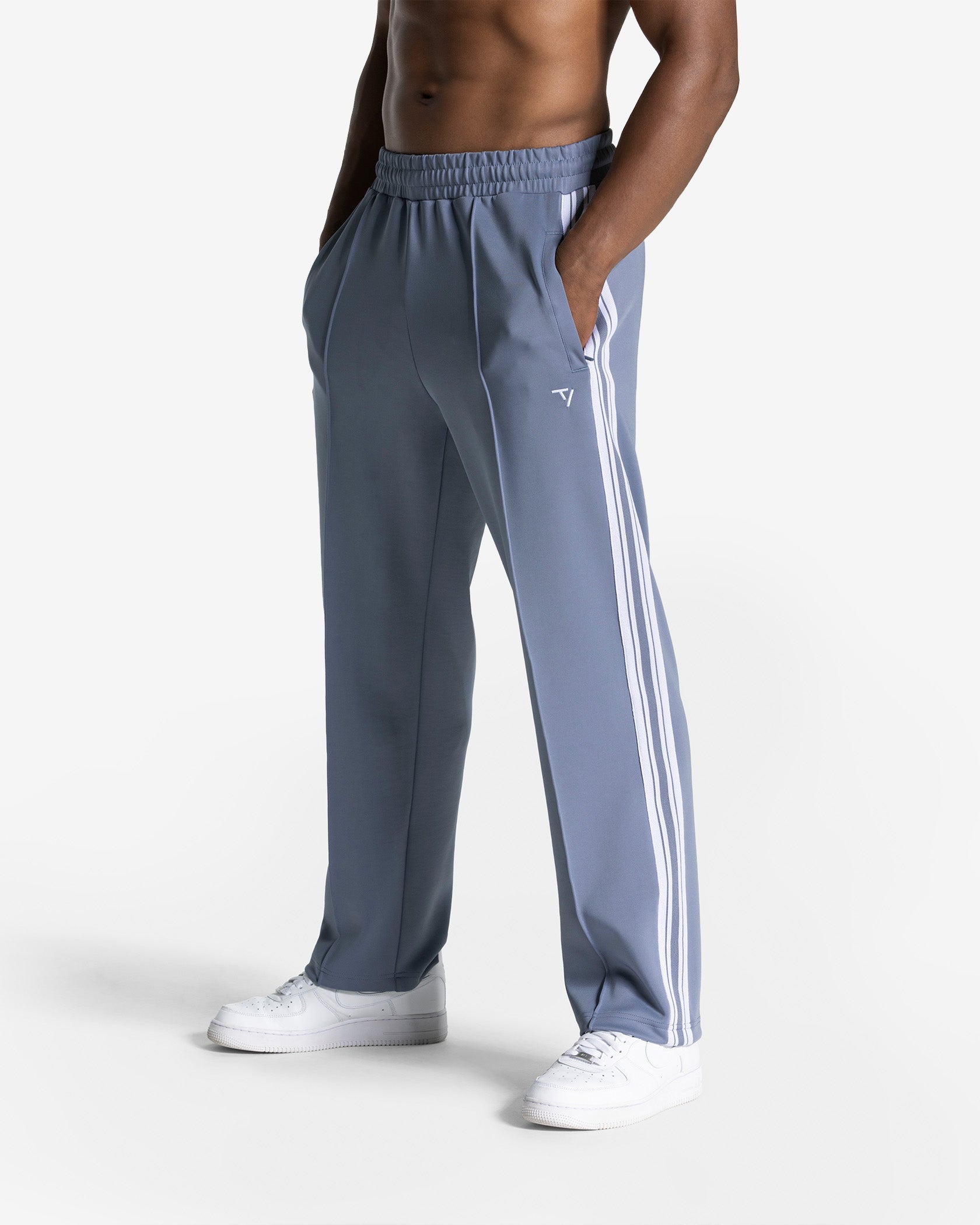 Club Straight Leg Jogger "Stahlblau"