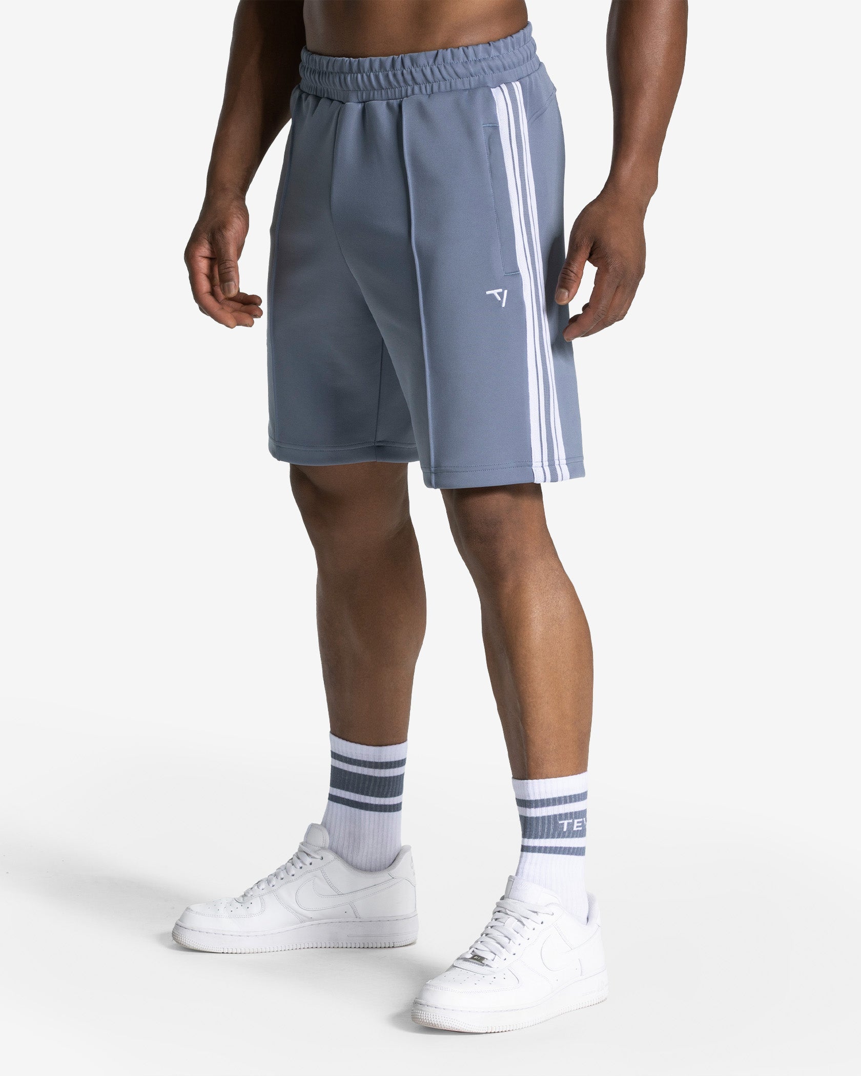 Club Shorts "Stahlblau"